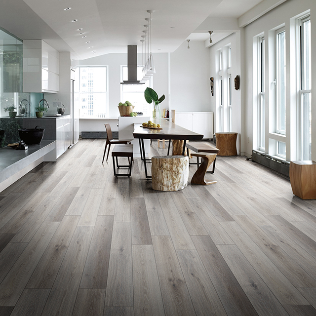Pisos de tablones de vinilo gris claro | Madera | Sentido